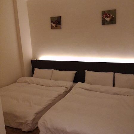Tilon Hotel Pingtung Værelse billede